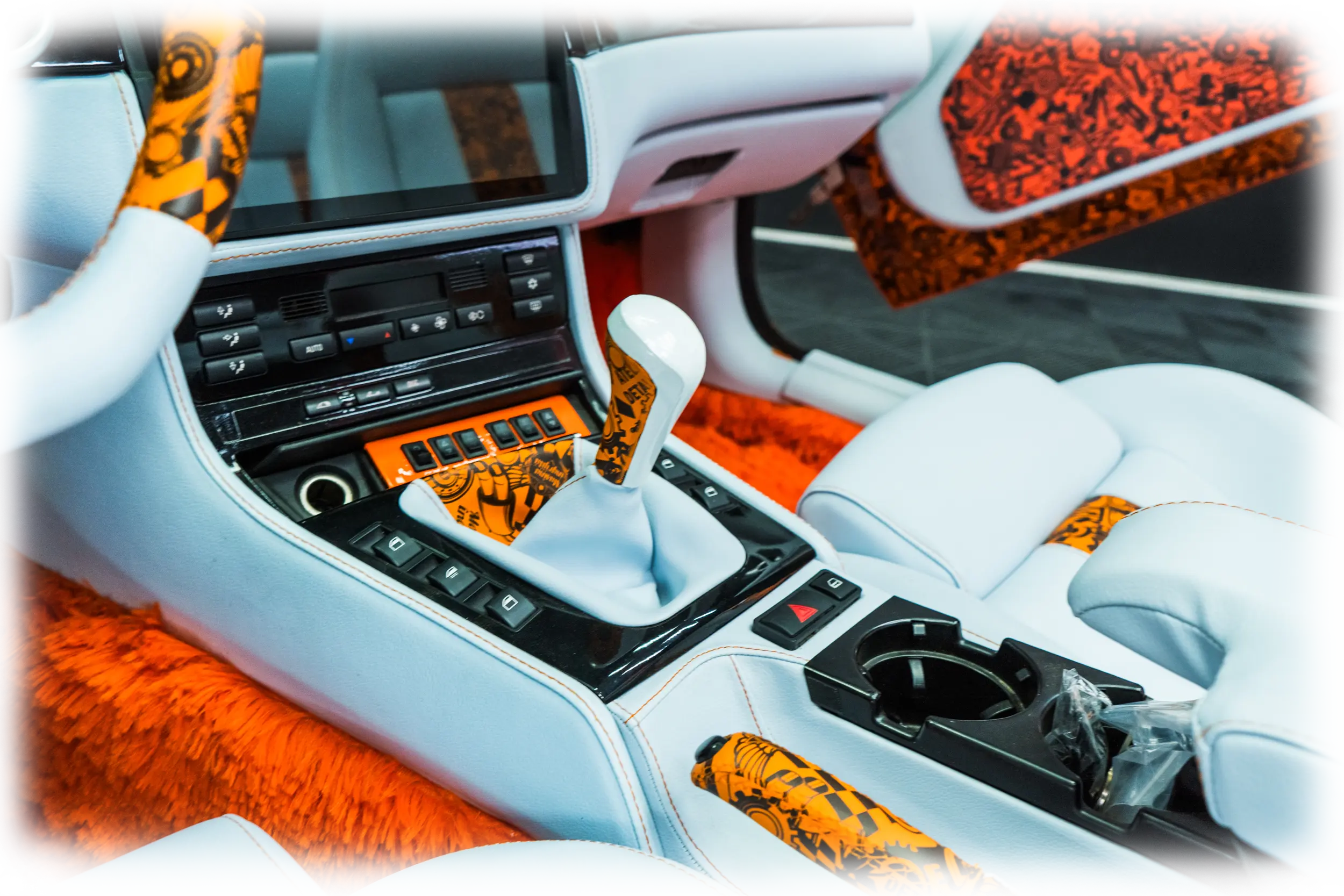 Interiorul BMW-ului pus la bătaie de masinaingrijita.ro în cadrul concursului auto din Bacău